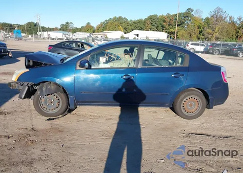 2010 Nissan Sentra 2.0 z USA, uszkodzony, nr VIN 3N1AB6AP0AL615958